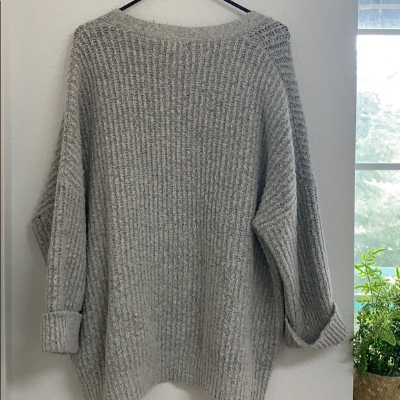 Cardigan - Picture 2 of 2